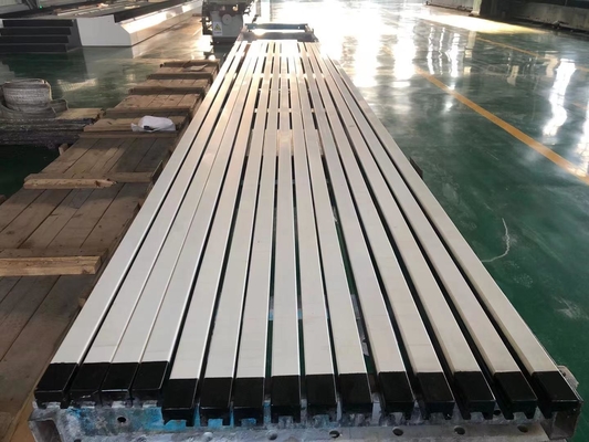 98-99,50% Contenido de alumina Elementos de deshidratación personalizados para la producción de la industria del papel